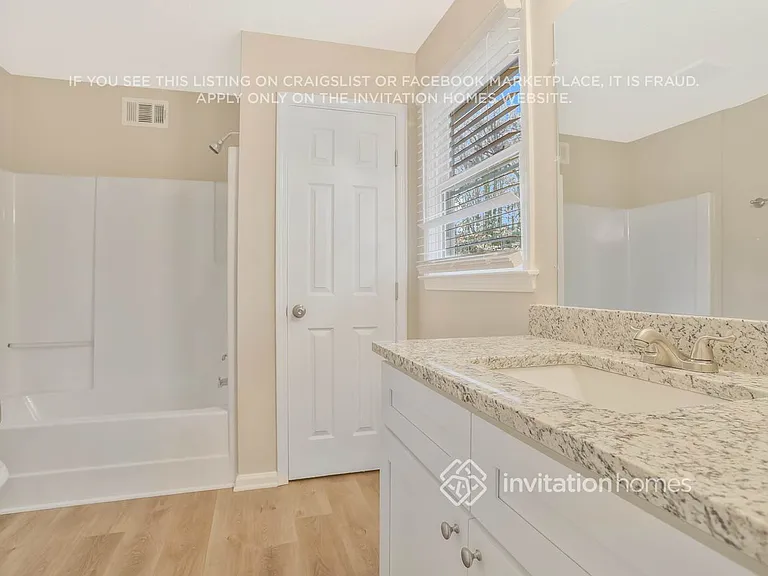 1648 Roman Point Dr — Photo 19