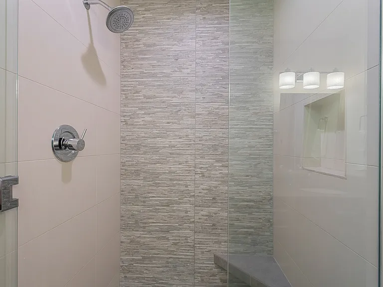 3345 NW Panorama Dr — Photo 40