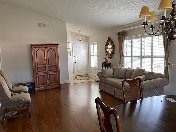 3rd image of 8141 Fort Thomas Way