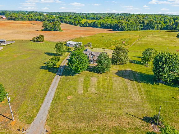 2nd image of 3879 Sadlersville Rd