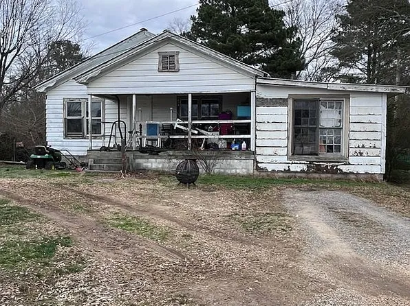 1295 Byron St, Boaz, AL 35957