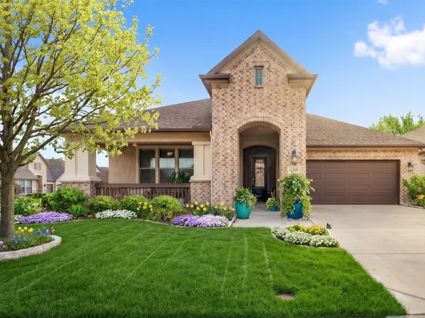 12201 Pepperidge Ave, Denton, TX 76207