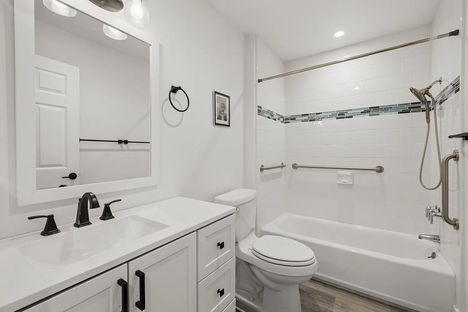 1 bed, 514 sqft, $2,100 — Photo 4