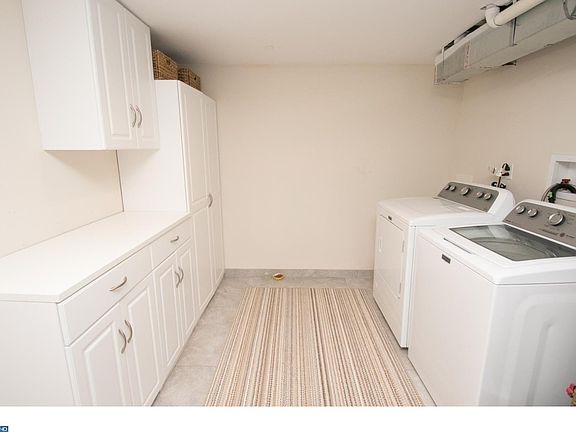 2nd image of 1934 Wharton St #1