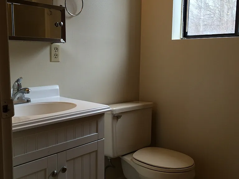 510-542 Hycliff Dr N — Photo 11