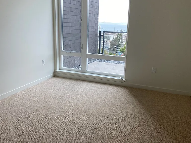 10 Kennedy Pl #101 — Photo 6