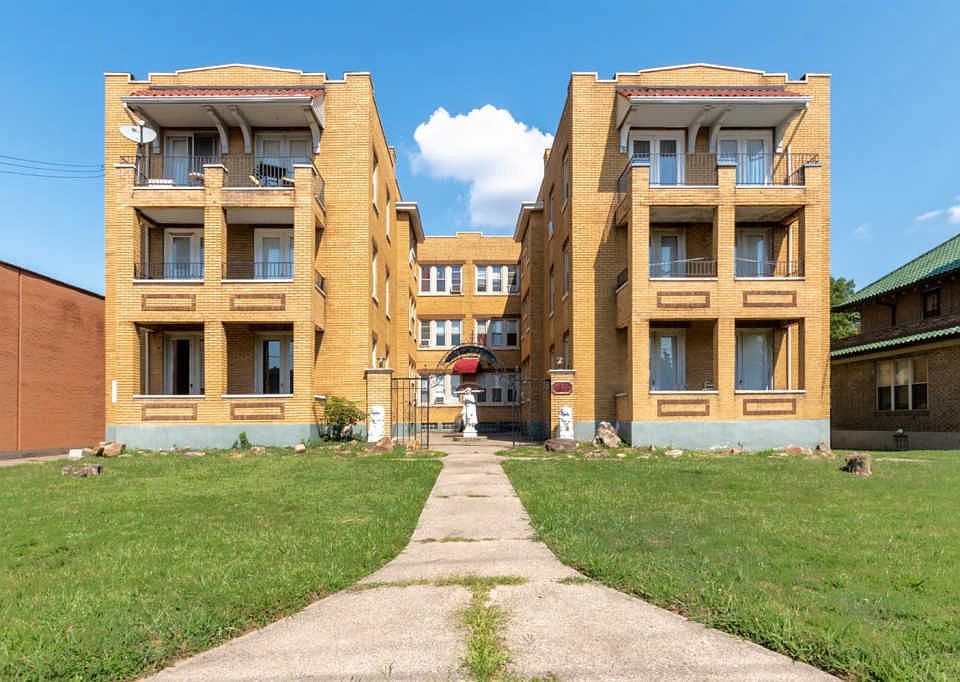 1st image of 4828 Glenway Ave #3