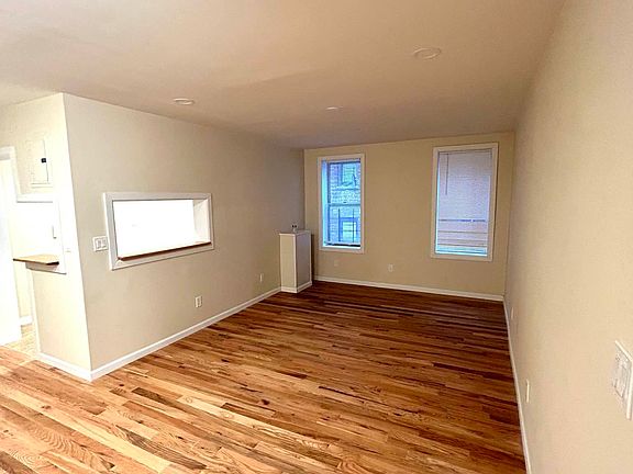 2nd image of 150 W 179th St APT 3D