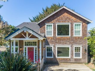 3864 S Hemlock St, Cannon Beach, OR 97110