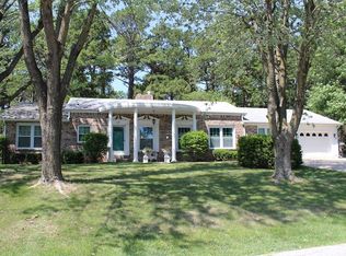 609 Ponderosa Dr, Macon, MO 63552