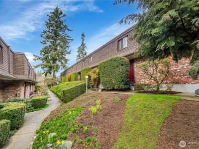 5229 188th Street SW #10, Lynnwood, WA, 98037