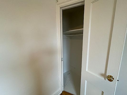 4th image of 215 W 83rd St APT 16E