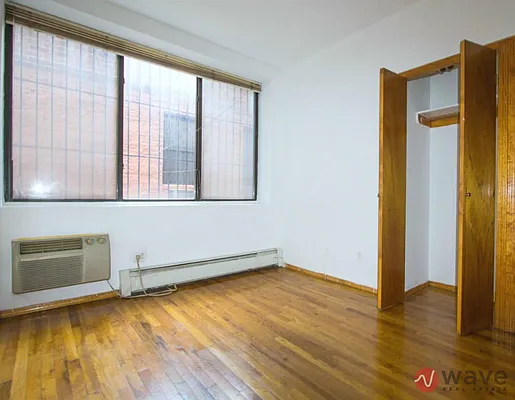 Rented by Wave Real Estate Group | media 1