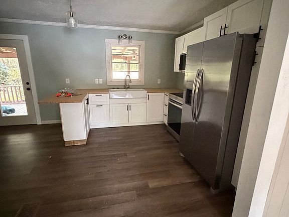 4th image of 2375 Irwinton Rd