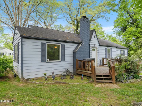 305 Gilbert Ln, Knoxville, TN 37920