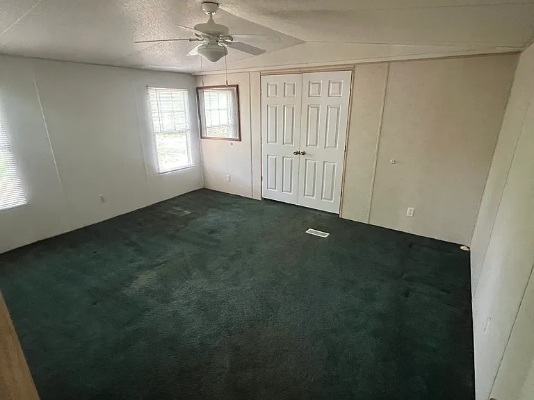 2025 Crestview Ct — Photo 19