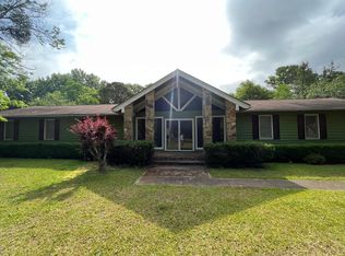 504 Valley View Dr, Fort Valley, GA 31030