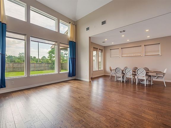 5th image of 14062 Dunsmore Landing Drive
