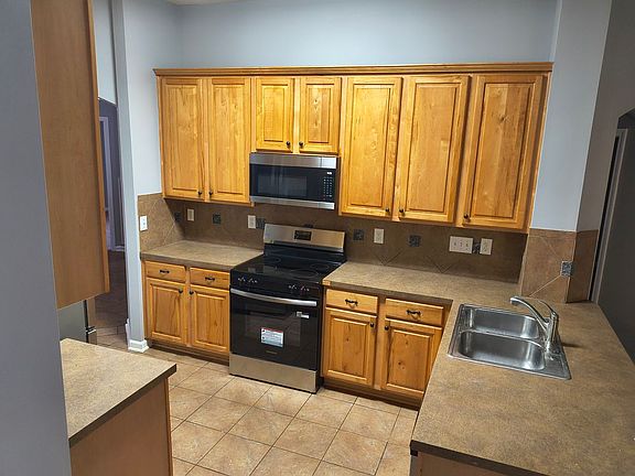 5th image of 1268 Autumn Ridge Rd