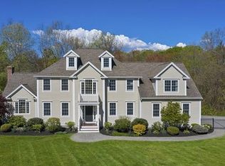7 Estabrook Ln, Berlin, MA 01503
