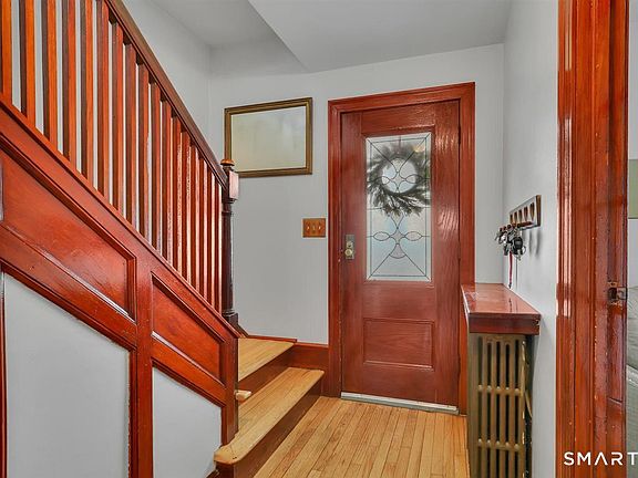 4th image of 236 Cross Street