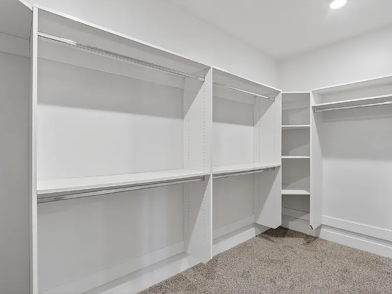 2233 Sandstone Pl — Photo 49