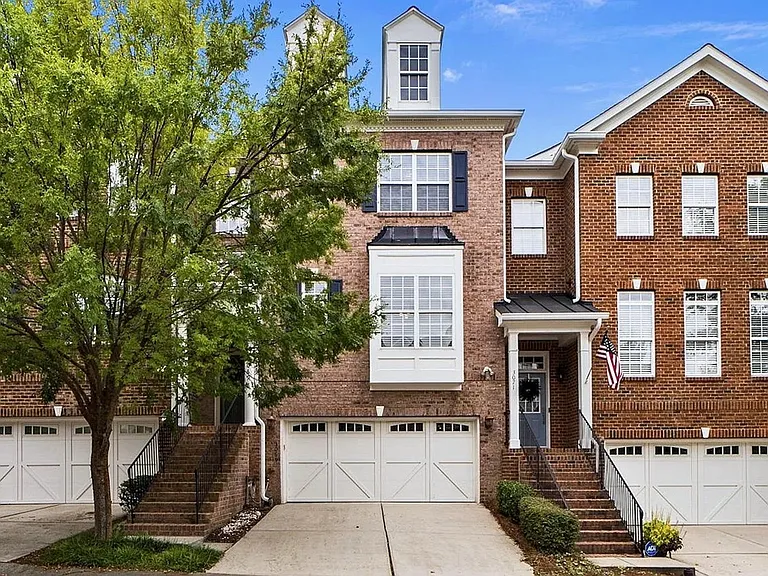 3069 Weston Green Loop — Photo 2