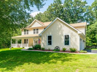 39226 N Rangers Way, Antioch, IL 60002