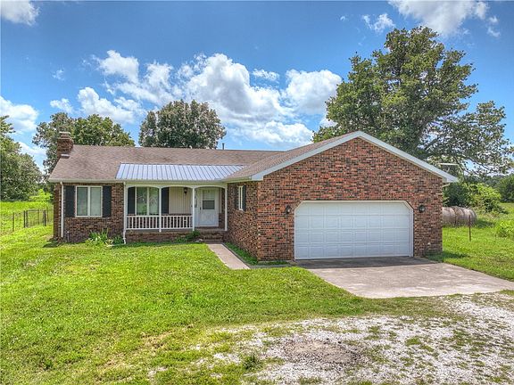 2nd image of 11305 Rowan Dr