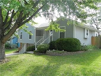 2nd image of 3608 NW Hidden Pointe Dr