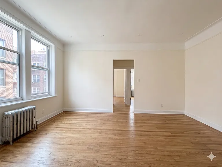 Beech Ave — Photo 2