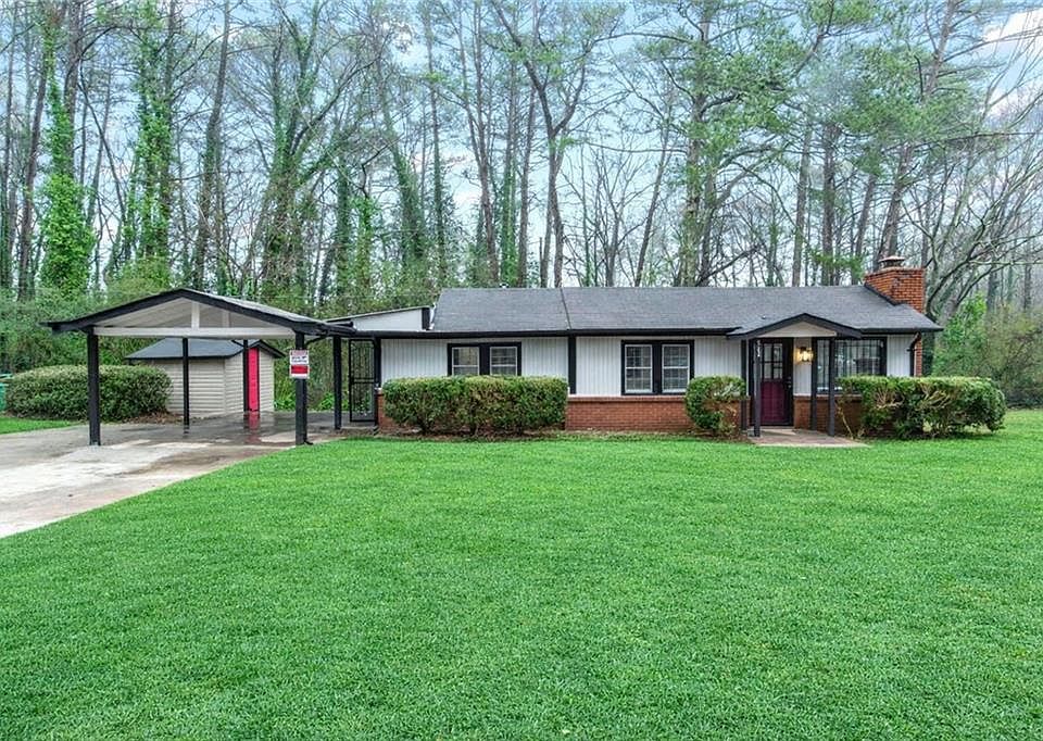 1st image of 582 Martin Rd