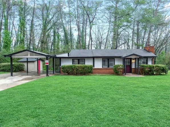 582 Martin Rd, Stone Mountain, GA 30088