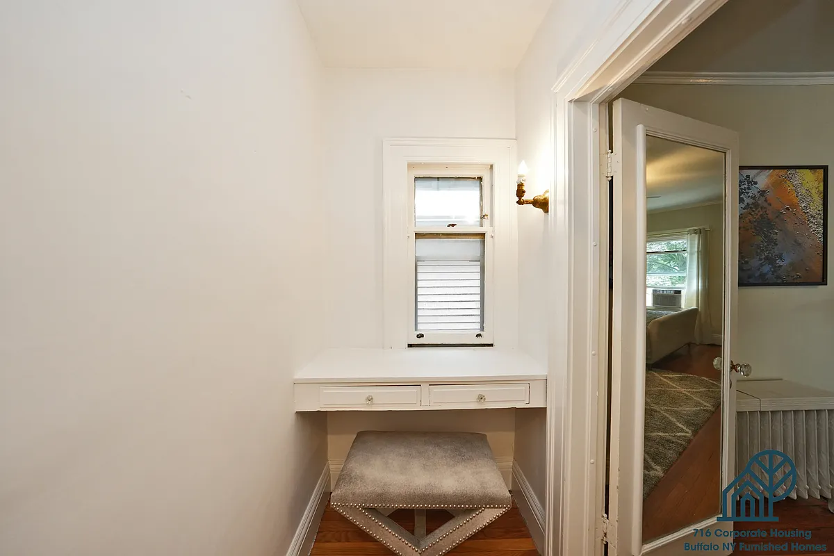 Building Photo - 664 Auburn Ave #1
