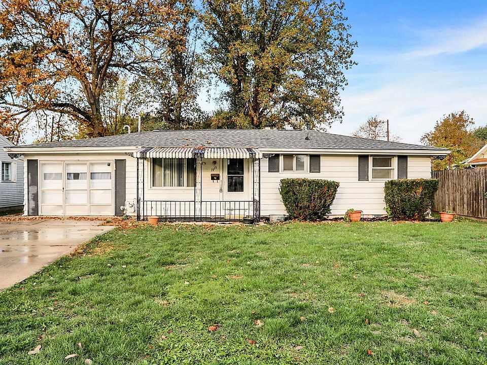 1st image of 1919 S Lazy Creek Dr
