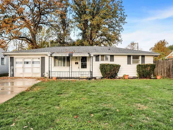 1919 S Lazy Creek Dr, Muncie, IN 47302