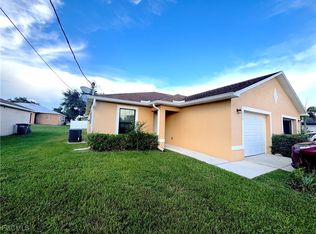 411 Nicholas Pkwy W, Cape Coral, FL 33991