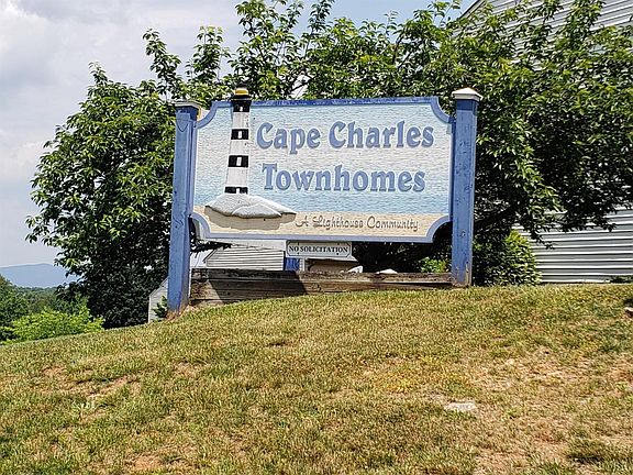 2nd image of 141 Cape Charles Sq