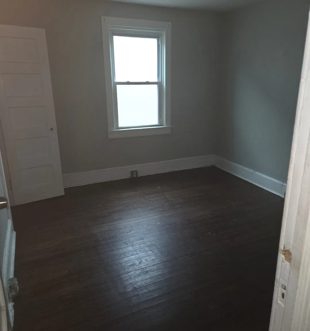 728 W Maple Ave — Photo 3