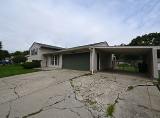 5618 Mills Rd, Indianapolis, IN 46221