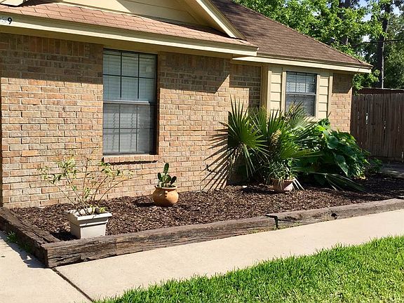 3rd image of 17039 Water Oak Dr