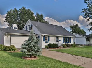 5402 N Arrow Dr, Peoria, IL 61614