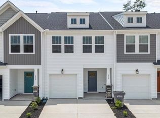 210 Marston Ln, Greenville, SC 29617