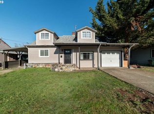 1112 E Taylor Ave, Cottage Grove, OR 97424