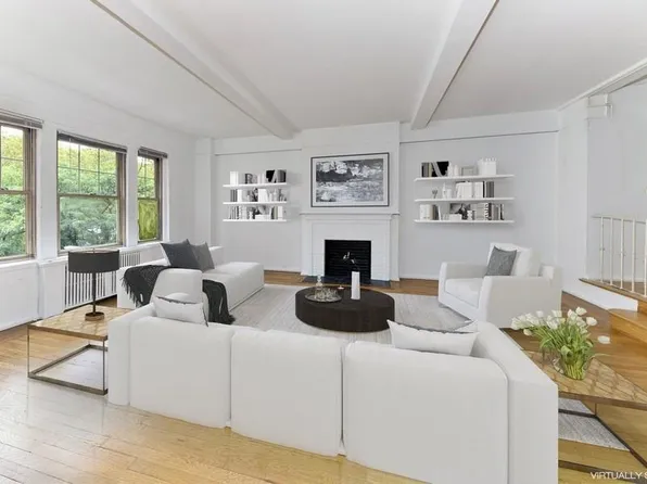 299 West 12th Street image 1 of 9