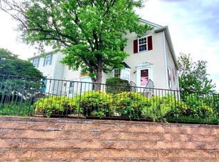 4002 Summer Hollow Ct #155A, Chantilly, VA 20151