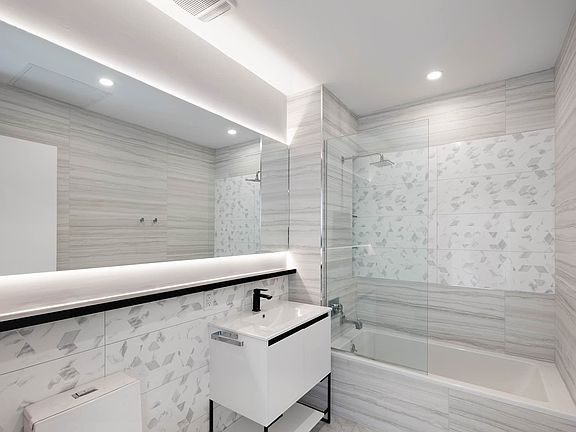 4th image of 292 Linden Blvd #6K