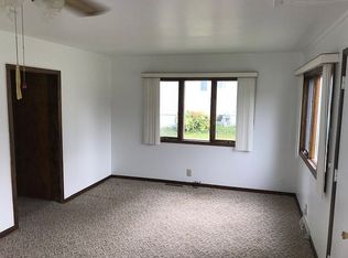 438 Thomas St, Hemlock, MI 48626