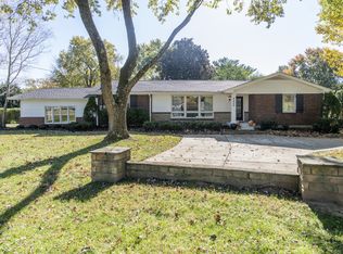 5000 Manuel Dr, Nashville, TN 37211