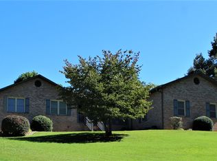 120 Woodmont Dr, Maryville, TN 37804